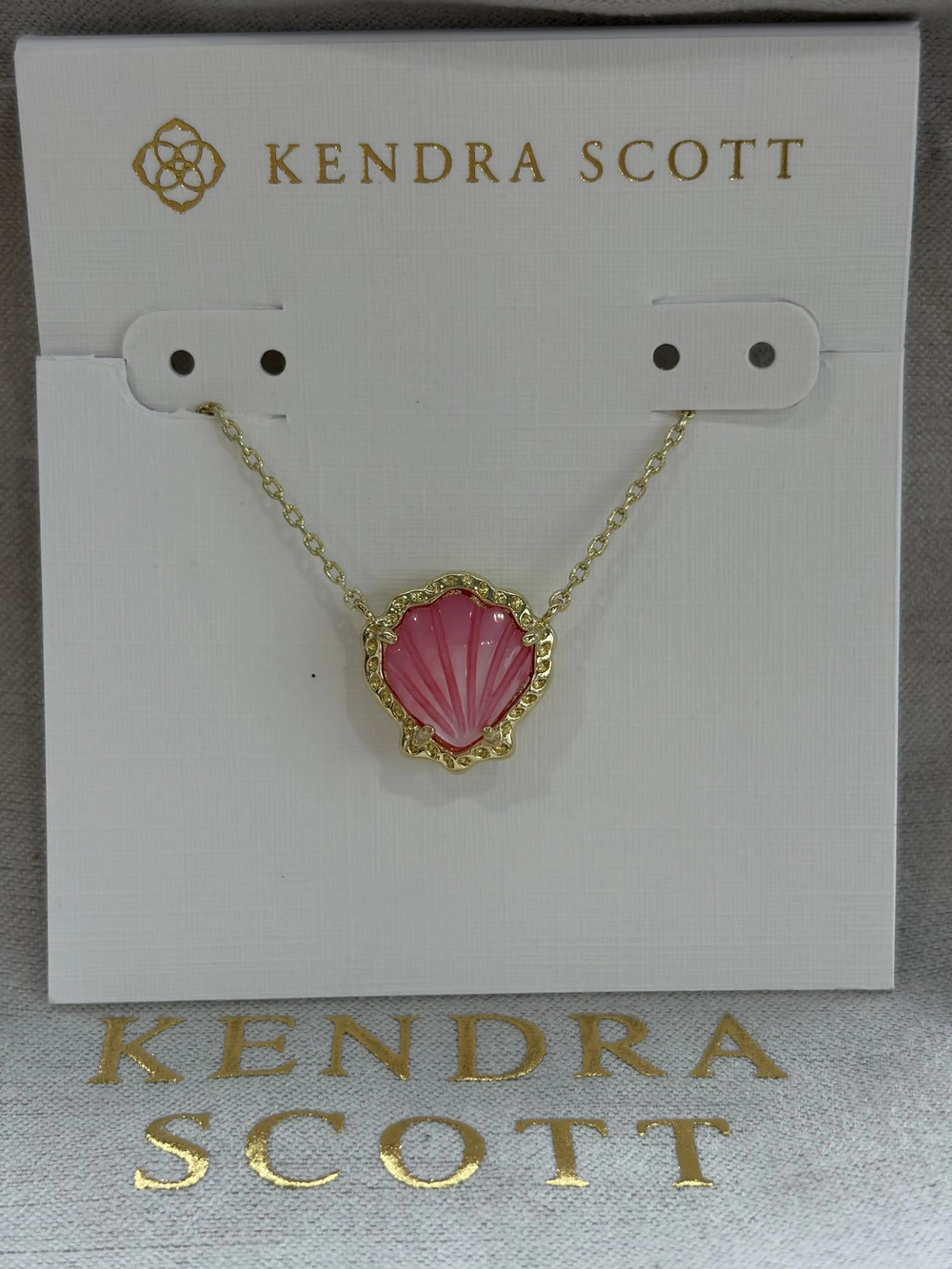 Kendra Scott white seashell necklace
